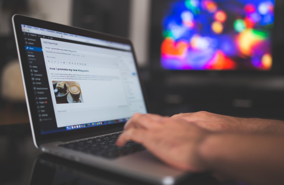 using wordpress on laptop